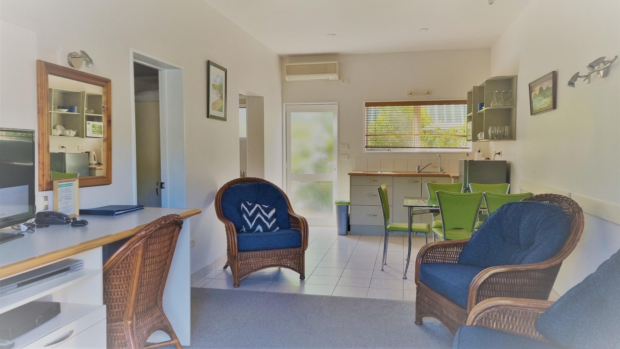 Asure Admirals View Motel Paihia Exterior photo