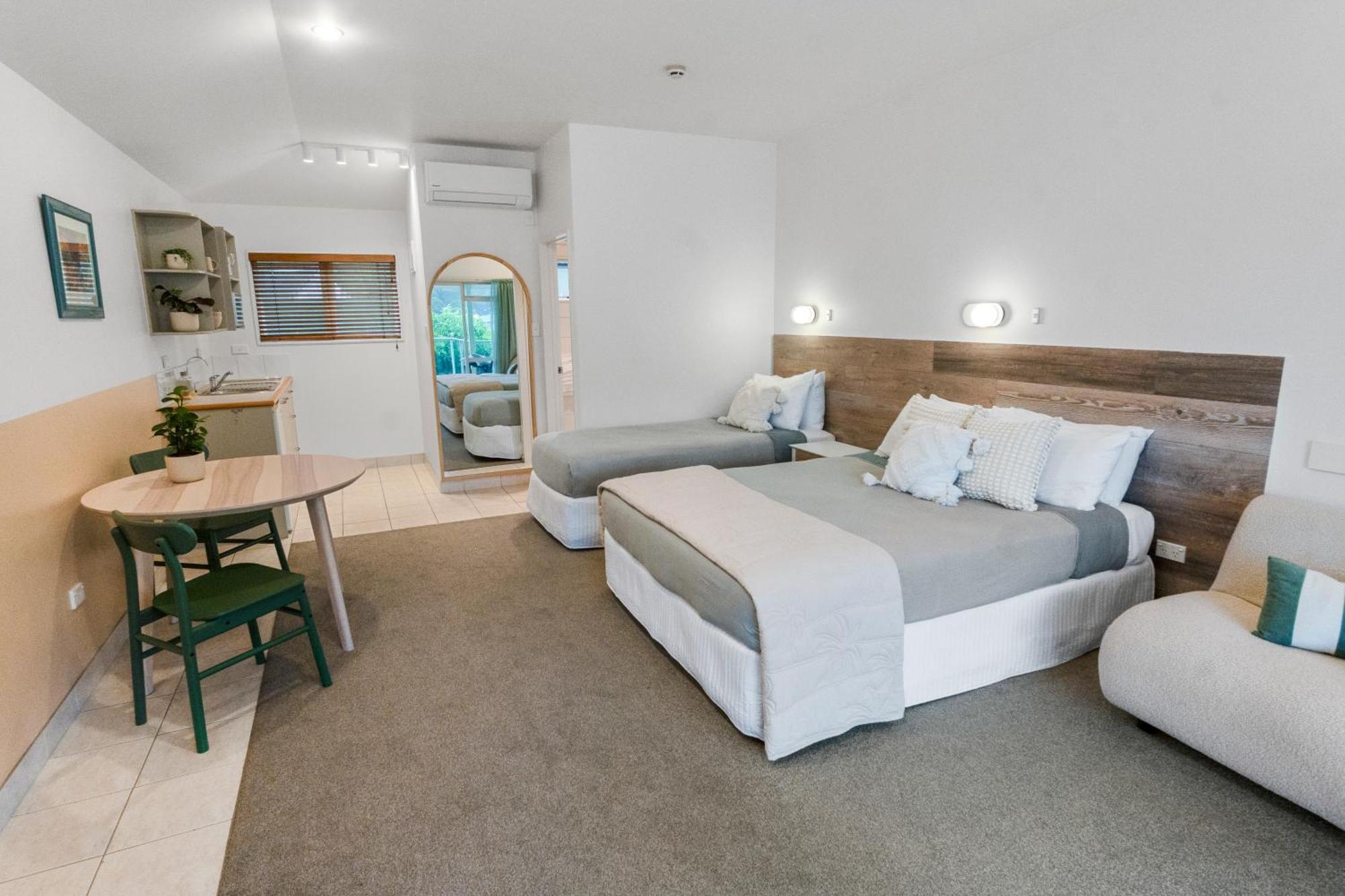 Asure Admirals View Motel Paihia Exterior photo